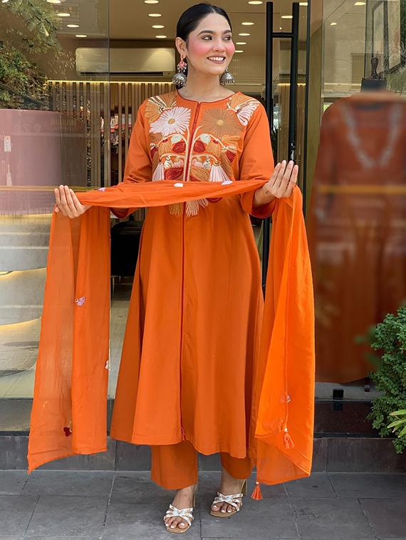 orange chanderi straight kurta - 22053862 - Zoom Image - 0
