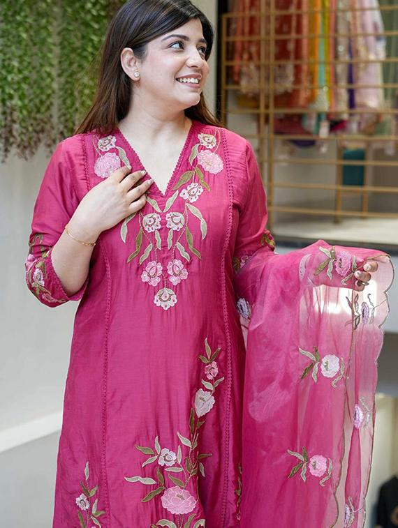 magenta chanderi straight kurta - 22053869 - Standard Image - 4