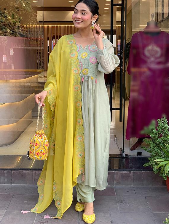 light green silk blend straight kurta - 22053874 - Standard Image - 4