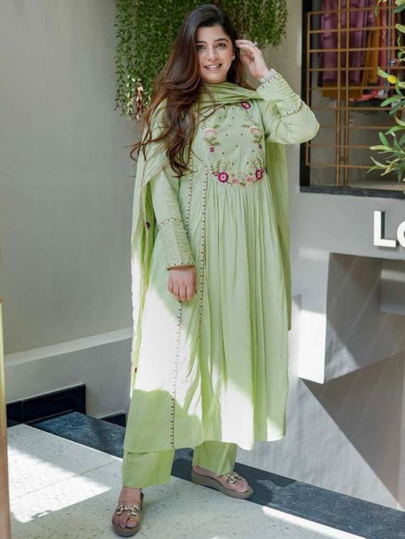 women embroidered long sleeve kurta pant with dupatta set - 22053875 - Standard Image - 1