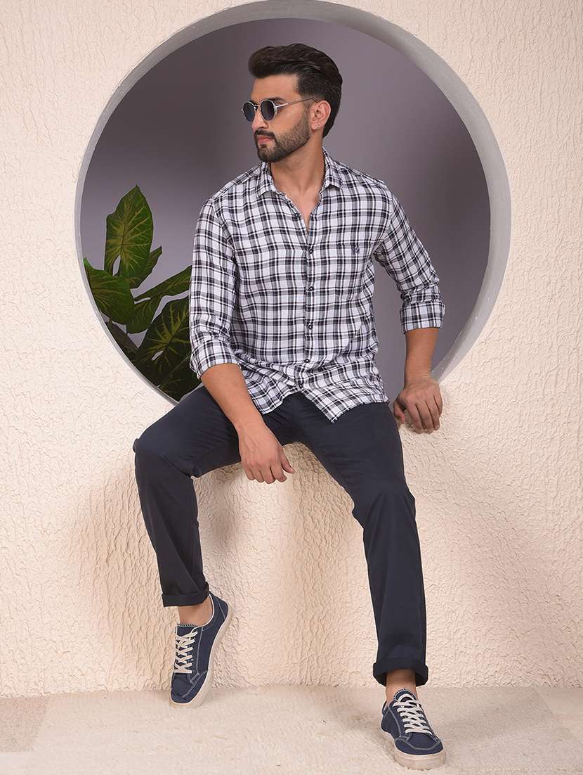 men checkered collared long sleeve regular fit shirt - 22053928 -  Standard Image - 4