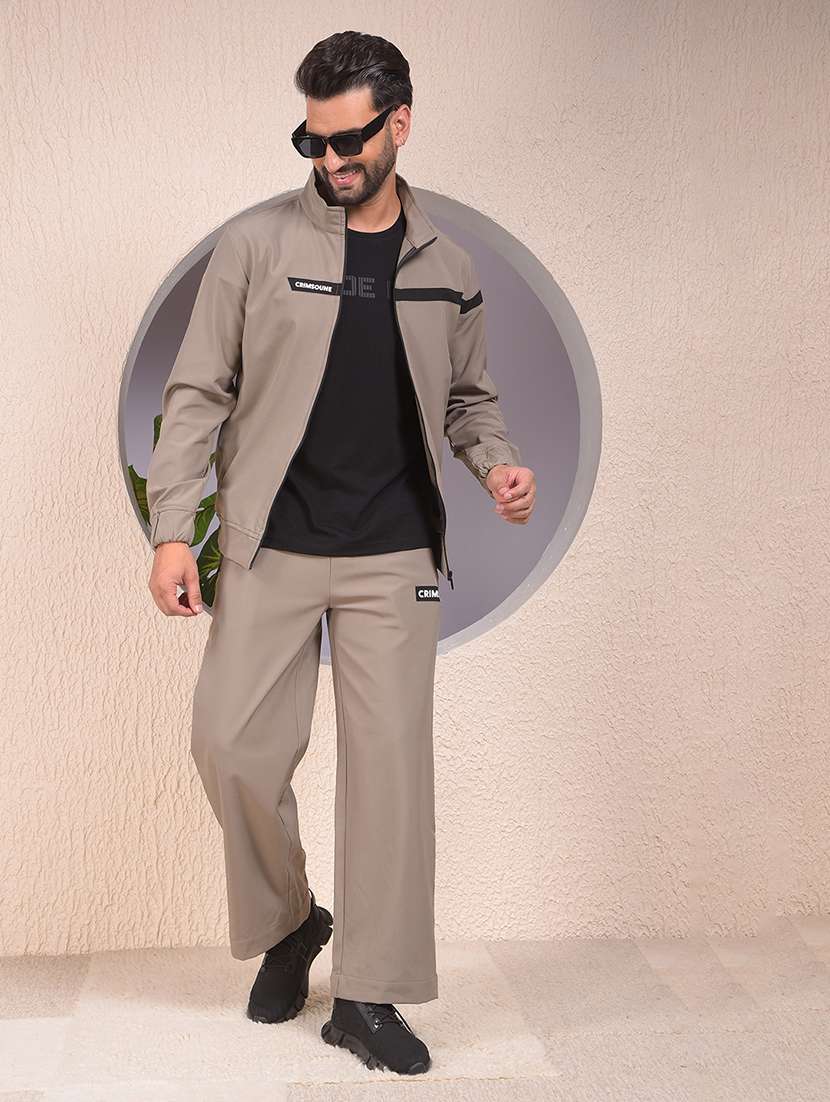 men solid mid rise full length track pant - 22053990 -  Standard Image - 4