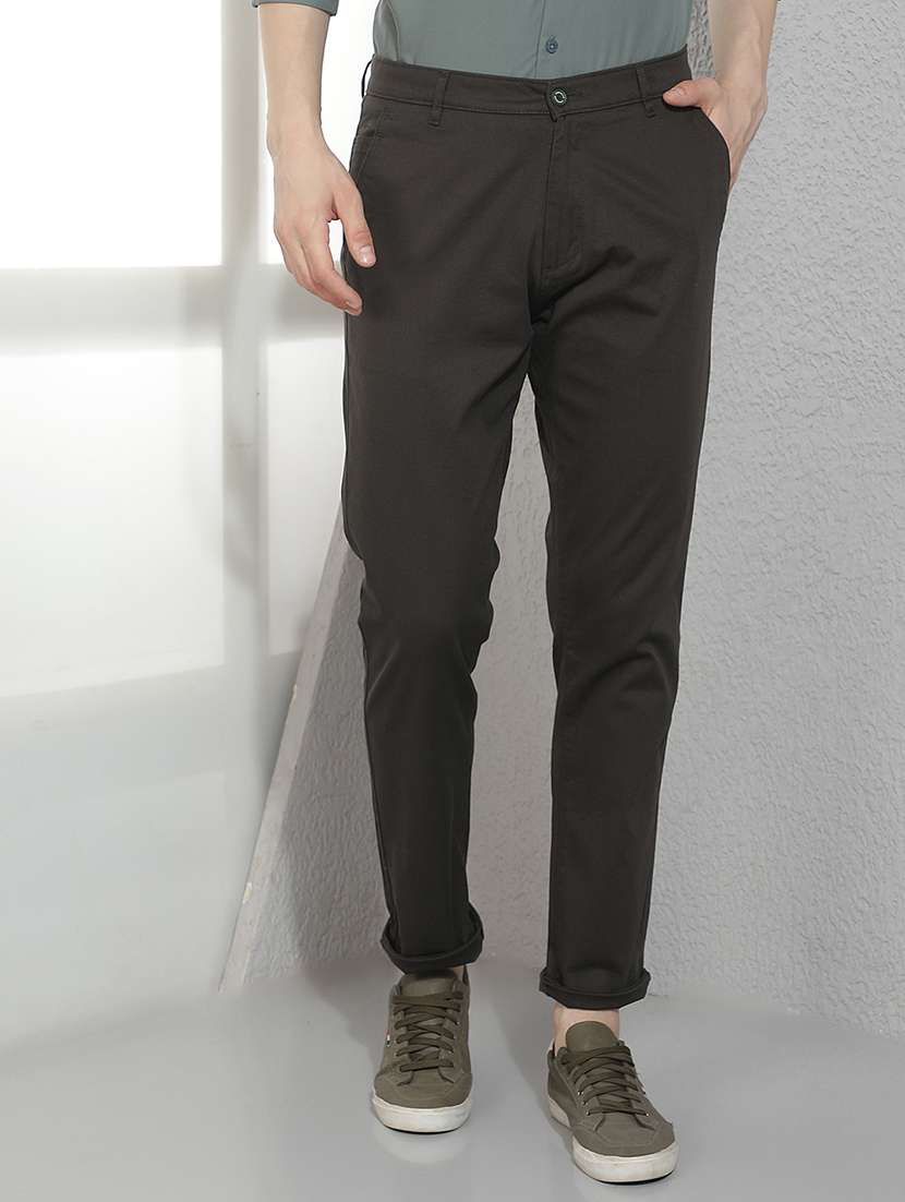 men solid mid rise flat front casual chinos 