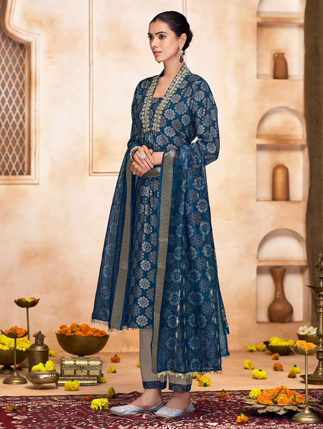 women three quarter sleeve kurta pant with dupatta set - 22054139 - Standard Image - 1