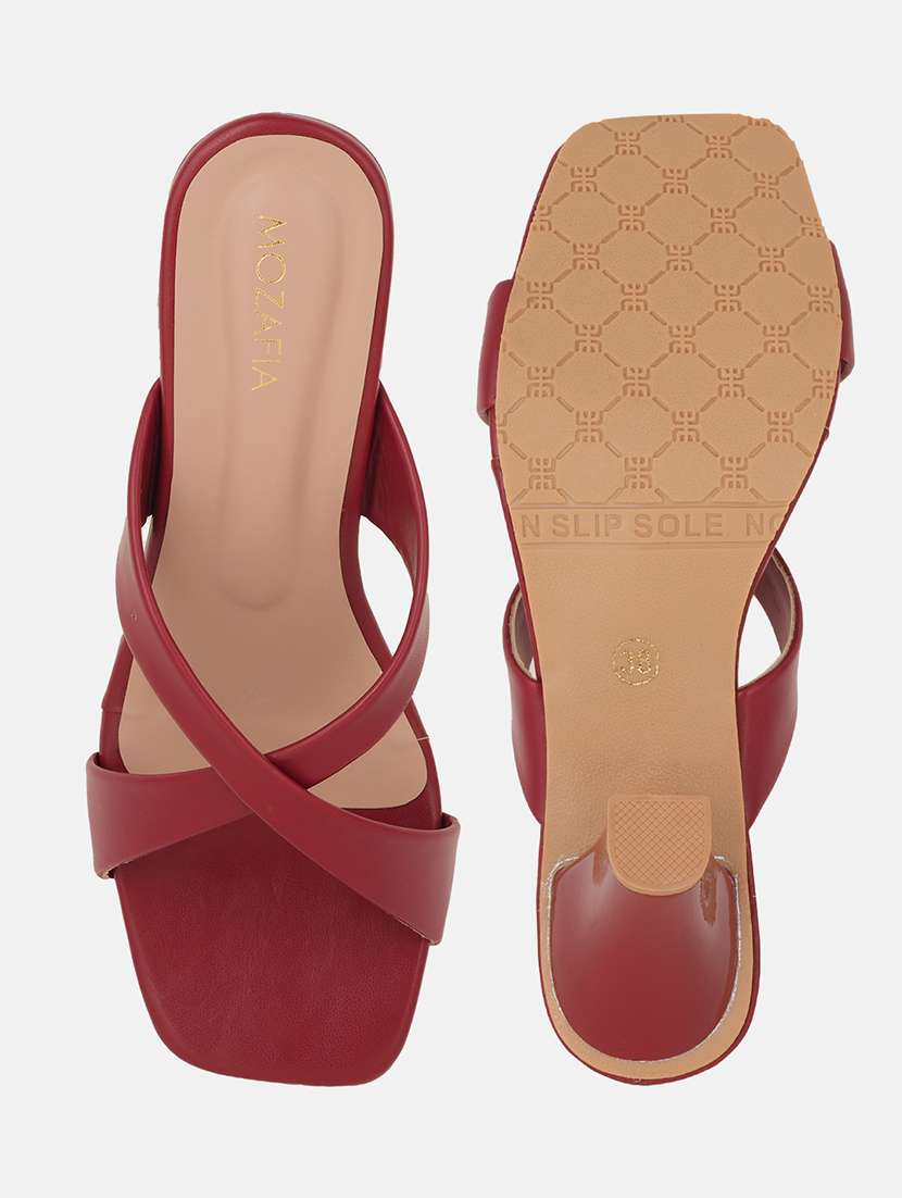 women solid slip on sandals - 22054692 -  Standard Image - 4