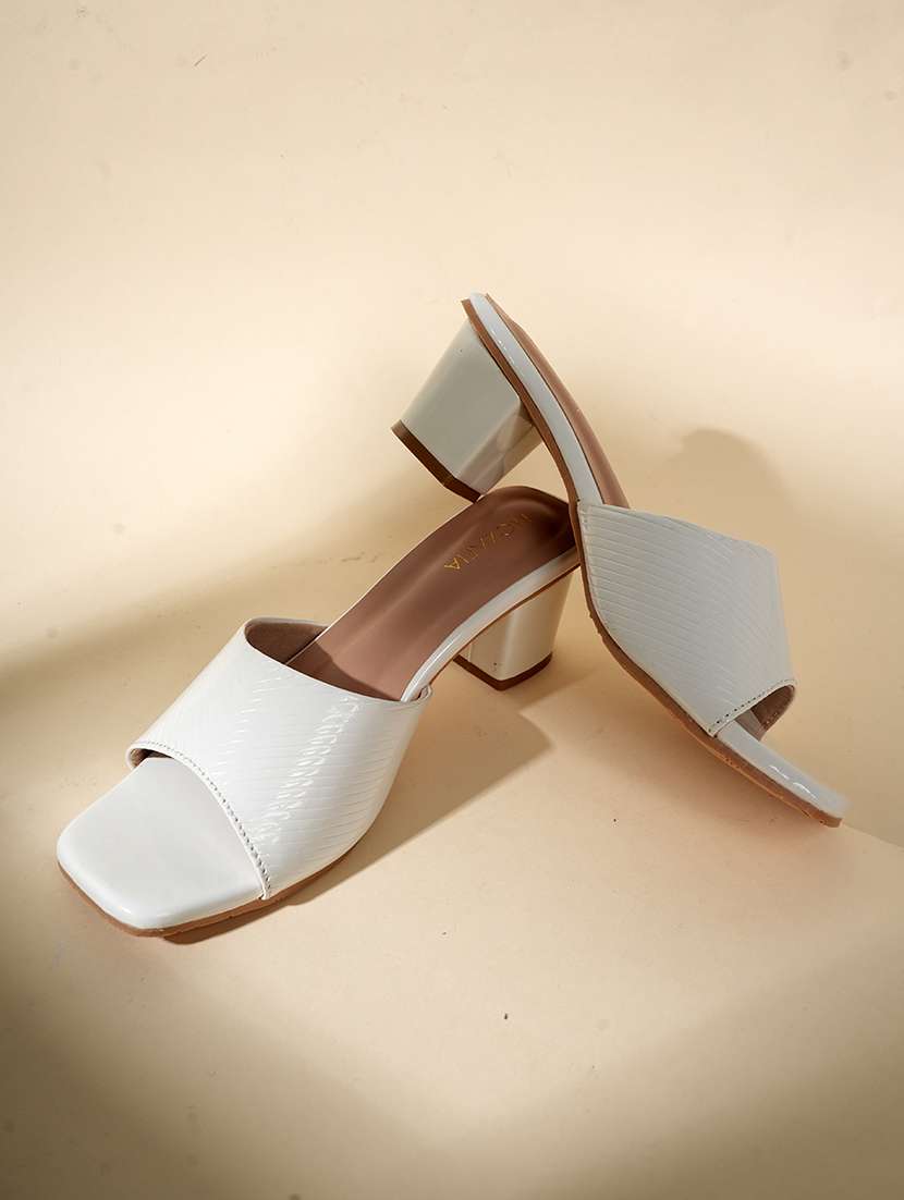 women solid slip on sandals