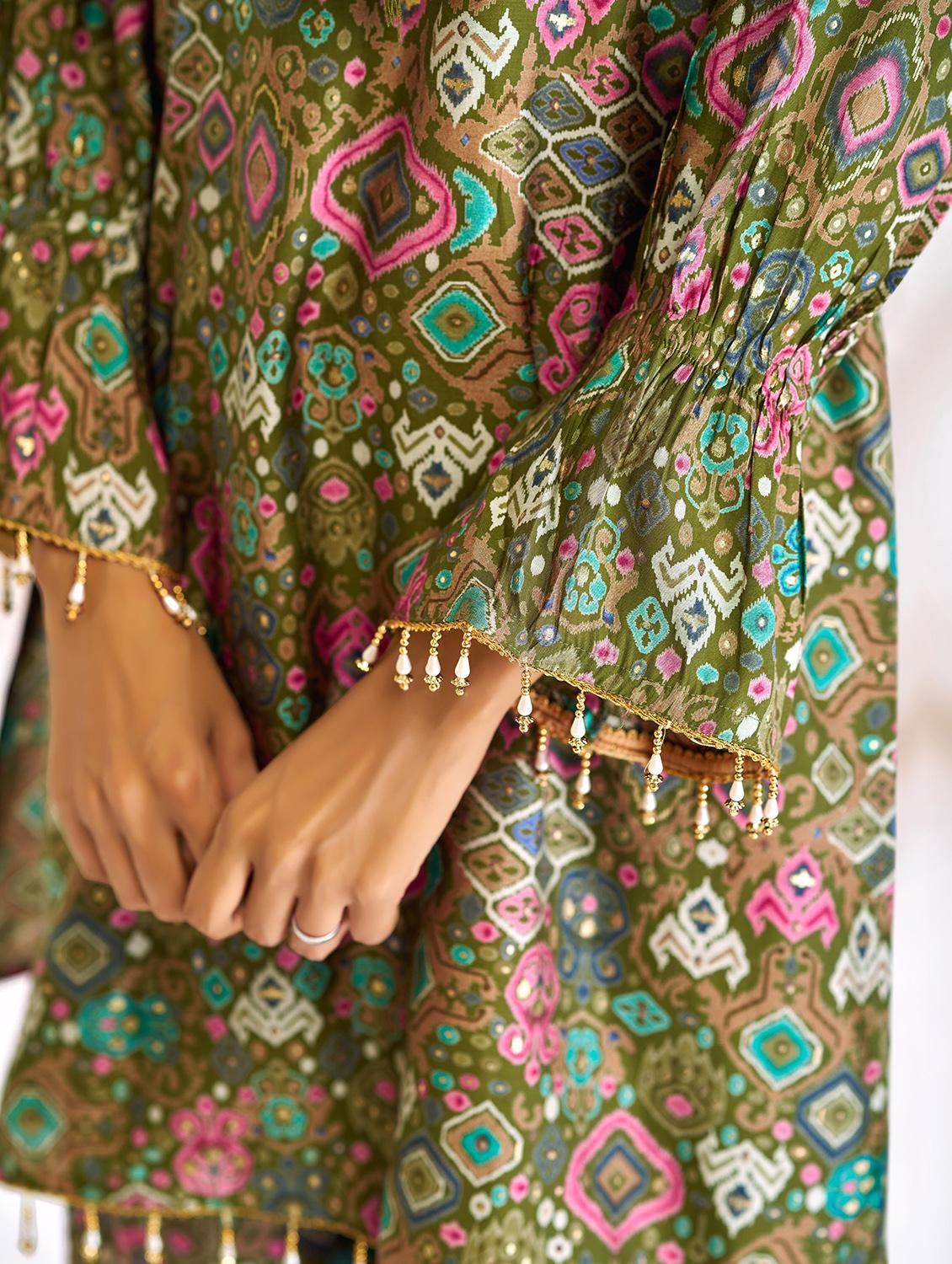 women printed long sleeve regular fit ethnic co-ord set - 22055073 - Standard Image - 4