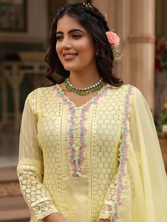 women embroidered long sleeve kurta pant with dupatta set - 22055087 - Standard Image - 4