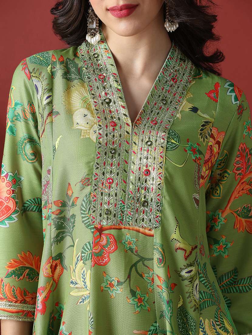 globus women green zari embroidered v-neck panelled floral print anarakali kurta with pants festive set - 22056931 -  Standard Image - 4
