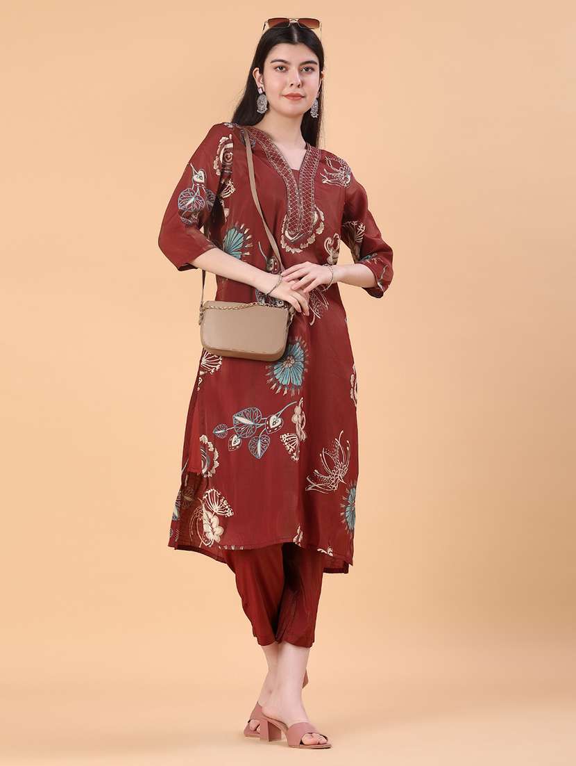 women printed kurta and pant set