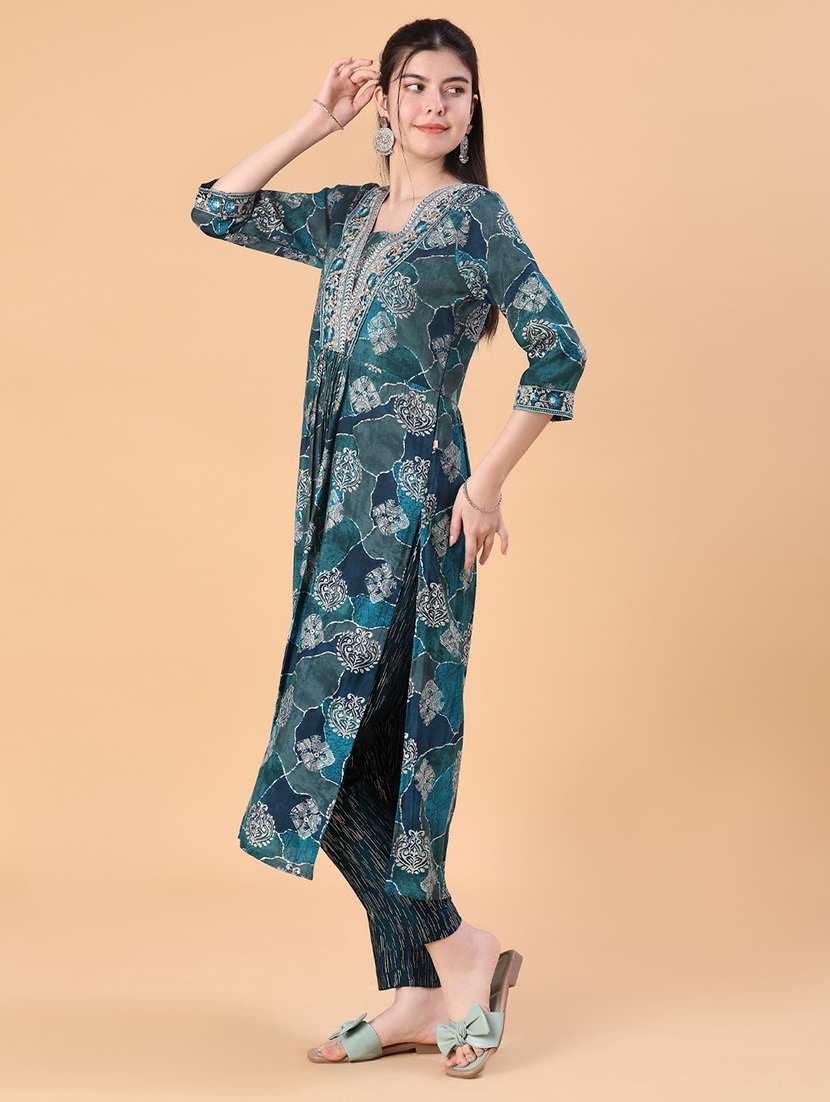women three quarter sleeve kurta and pant set - 22057355 -  Standard Image - 1