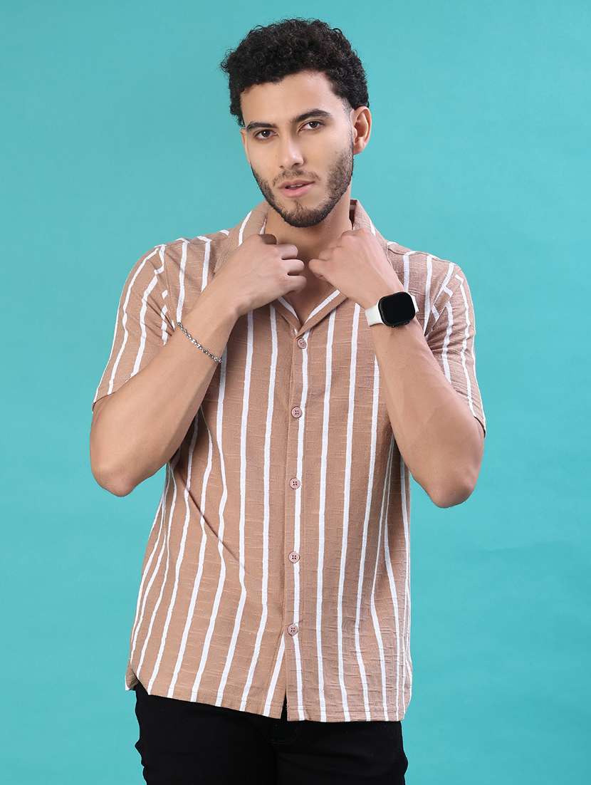 men striped short sleeve regular fit casual shirt - 22057361 -  Standard Image - 1