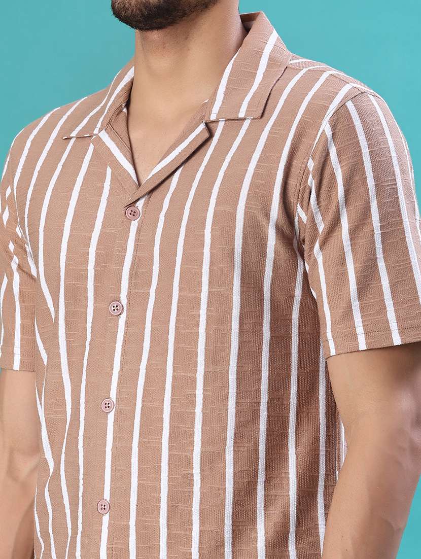 men striped short sleeve regular fit casual shirt - 22057361 -  Standard Image - 4