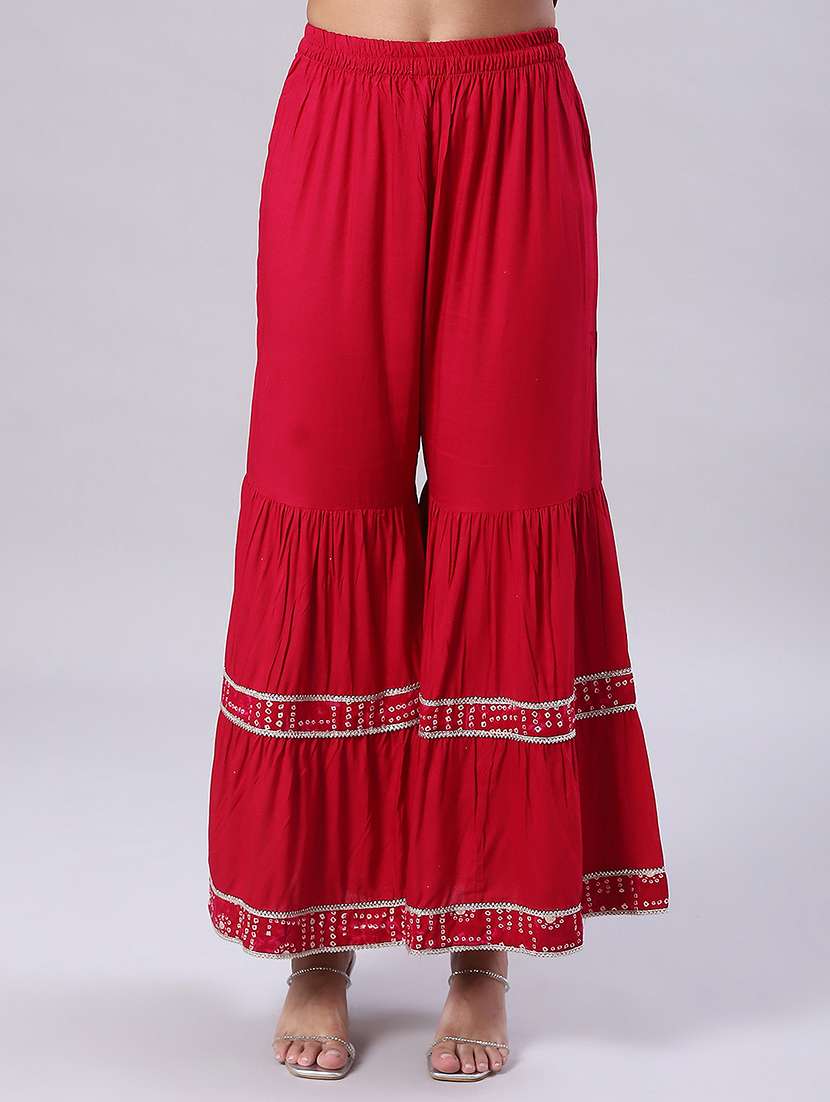 women three quarter sleeve kurta and sharara with dupatta  - 22057595 -  Standard Image - 4