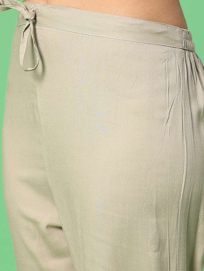 women printed three quarter sleeve kurta pant with dupatta set - 22057598 -  Standard Image - 4