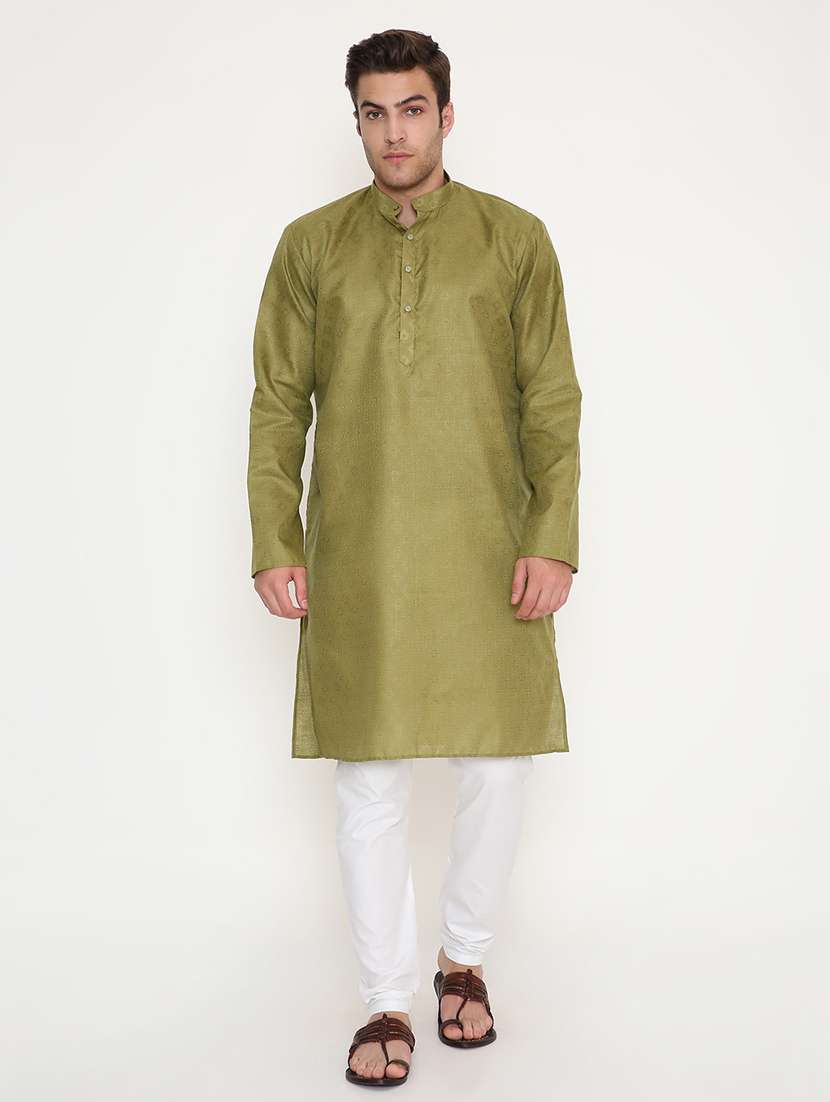 men self designed long sleeve kurta and pyjama set