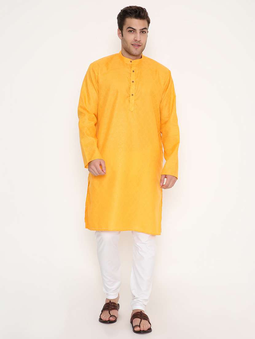 men self designed long sleeve kurta and pyjama set