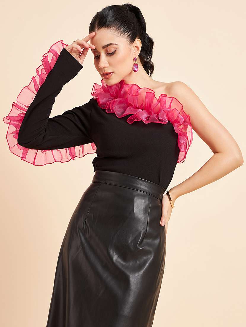 women black solid single shoulder top