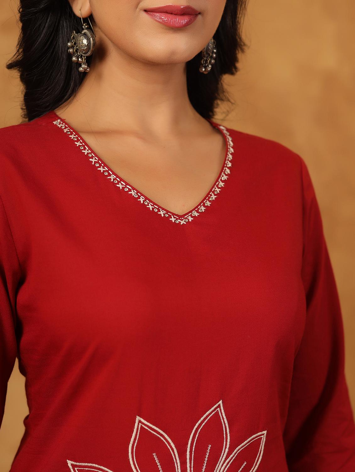 maroon cotton kurta palazzo set - 22057890 - Standard Image - 4
