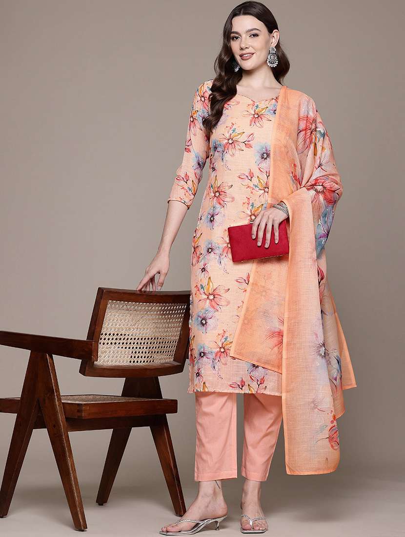 women three quarter sleeve kurta pant with dupatta set - 22057994 -  Standard Image - 1