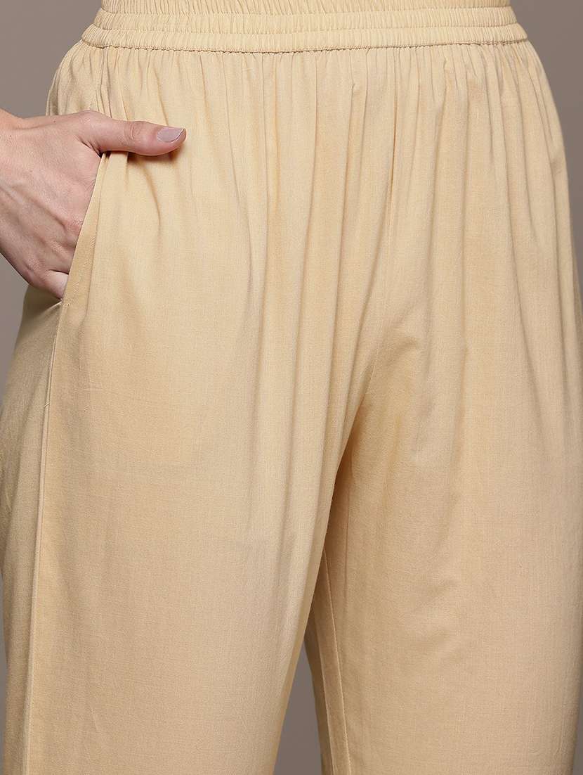 women three quarter sleeve kurta and pant set - 22057999 -  Standard Image - 4