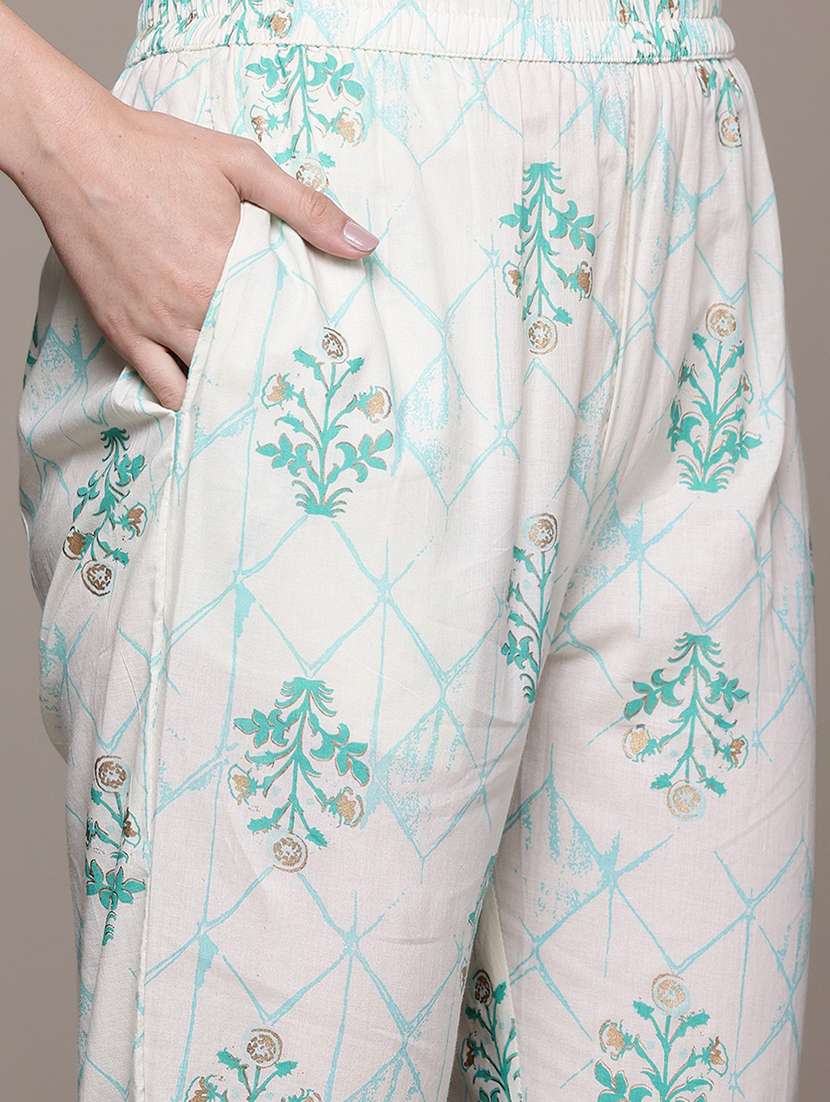 women three quarter sleeve kurta and pant withgh dupatta  - 22058027 -  Standard Image - 4