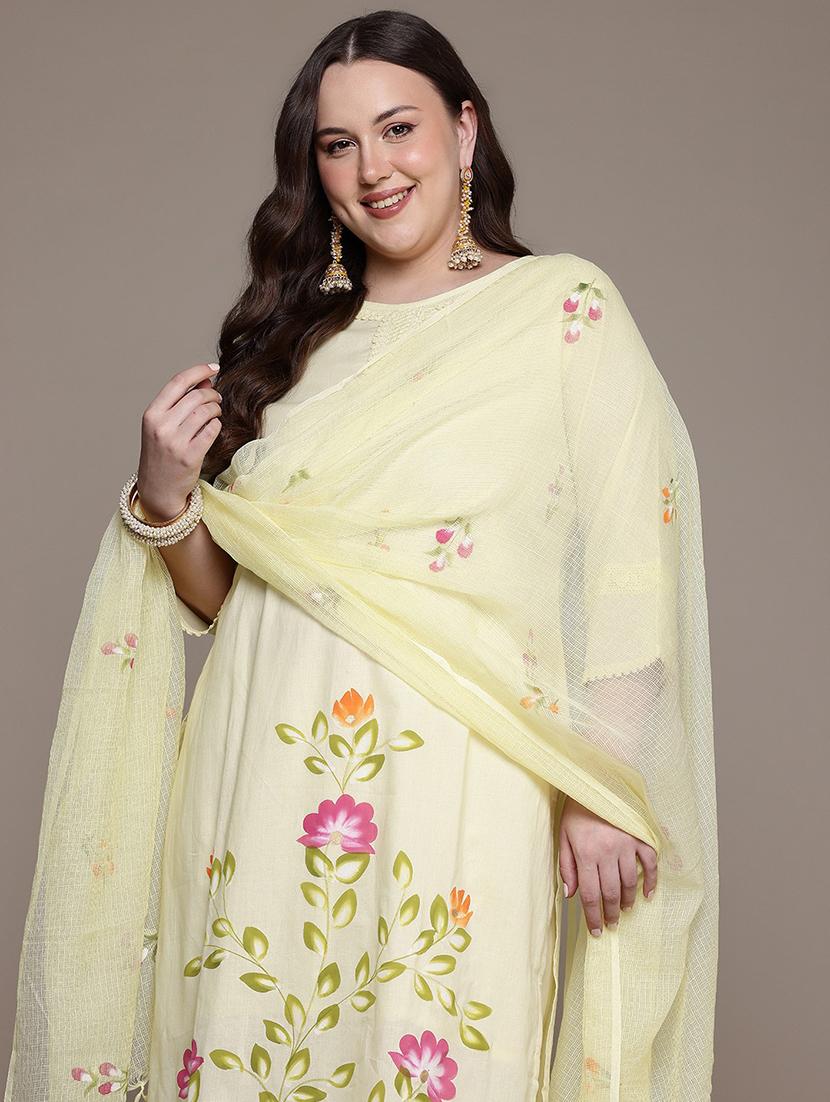 women three quarter sleeve kurta pant with dupatta set - 22058092 - Standard Image - 1
