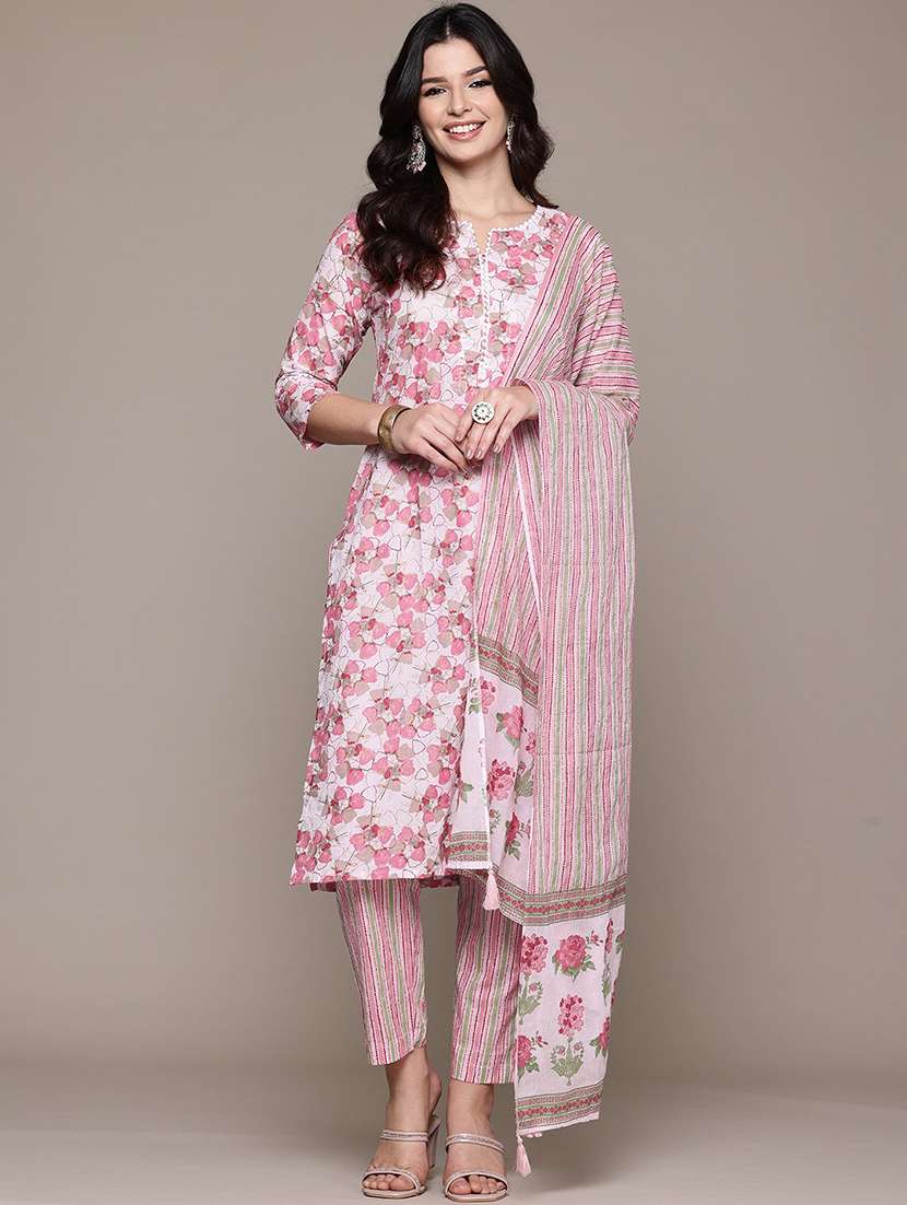 women three quarter sleeve kurta pant with dupatta set - 22058145 -  Standard Image - 1