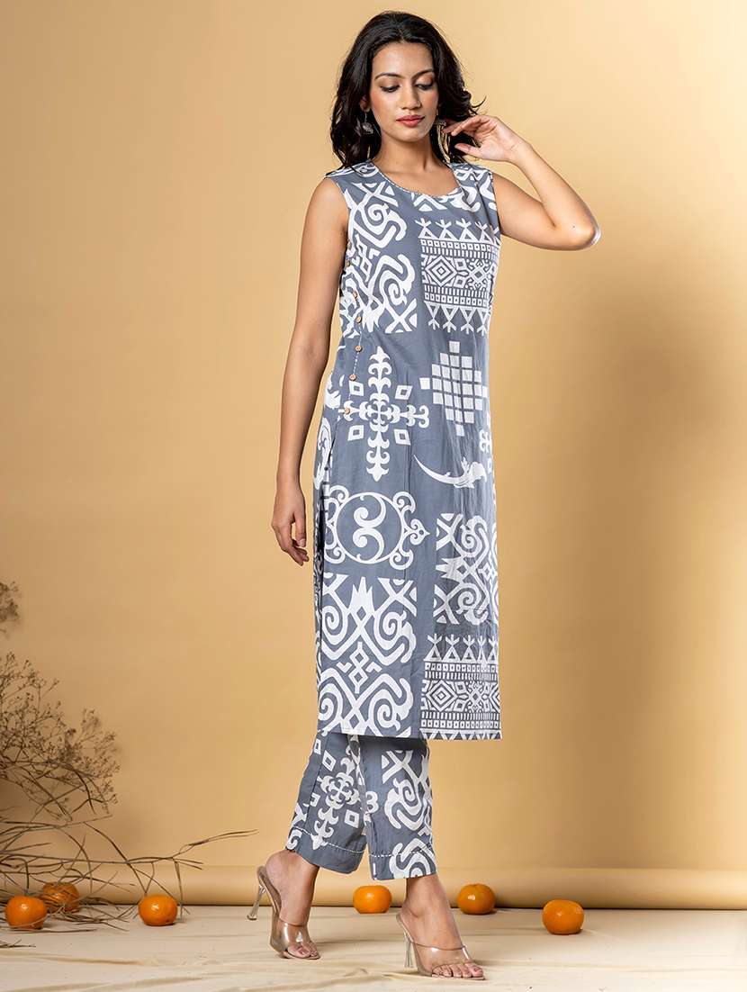 women sleeveless kurta and pant set - 22058159 -  Standard Image - 1