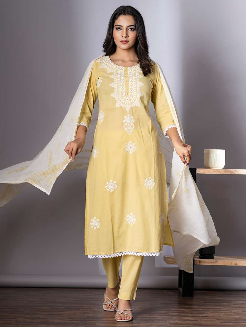 women three quarter sleeve kurta pant with dupatta set  - 22058211 -  Standard Image - 1