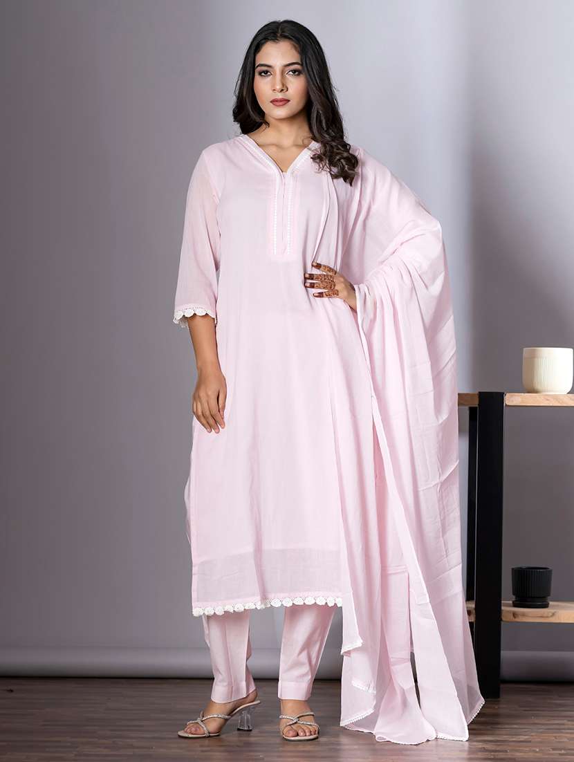 women three quarter sleeve kurta and pant with dupatta 