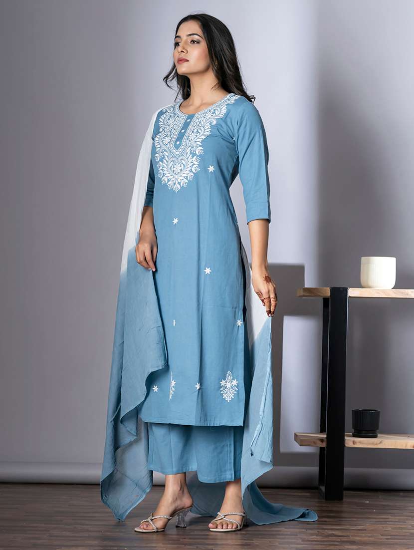 women three quarter sleeve kurta and pant with dupatta  - 22058216 -  Standard Image - 1