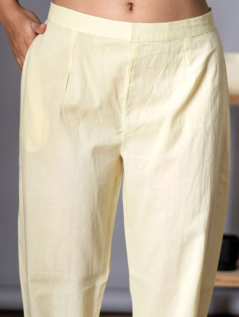 women three quarter sleeve kurta and pant with dupatta  - 22058225 -  Standard Image - 4