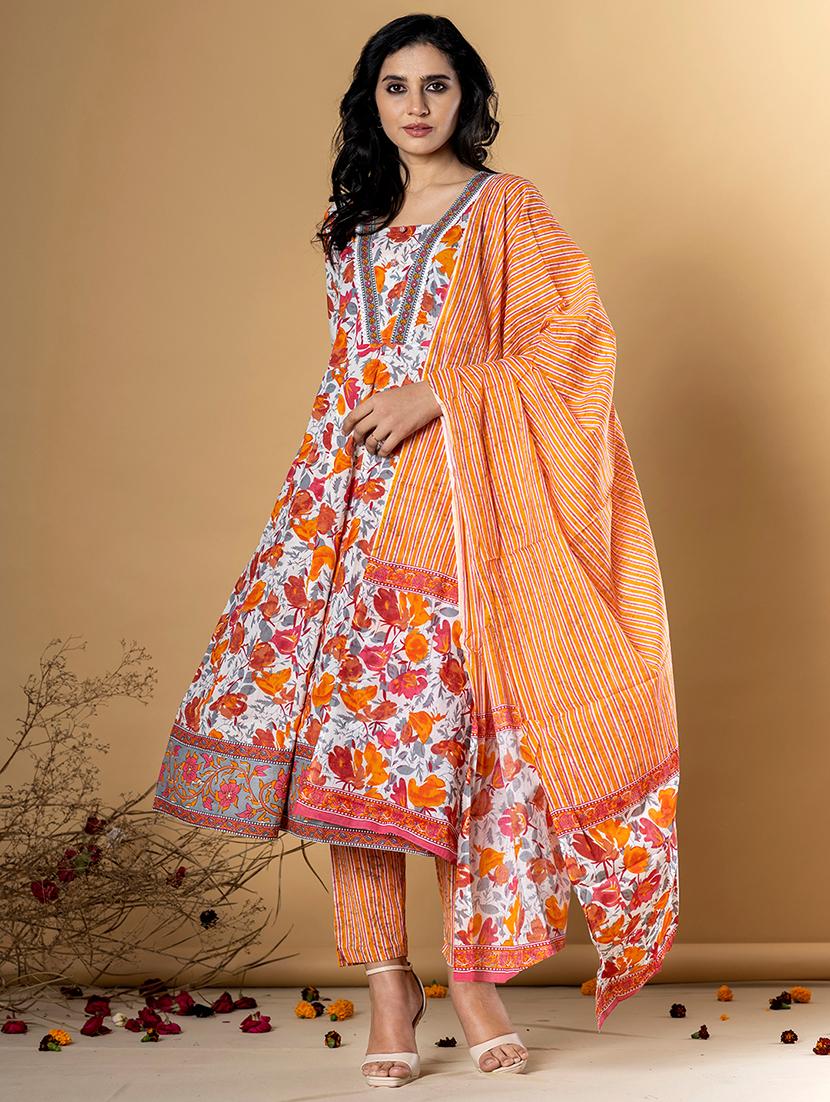 women three quarter sleeve kurta pant with dupatta set - 22058252 - Standard Image - 1