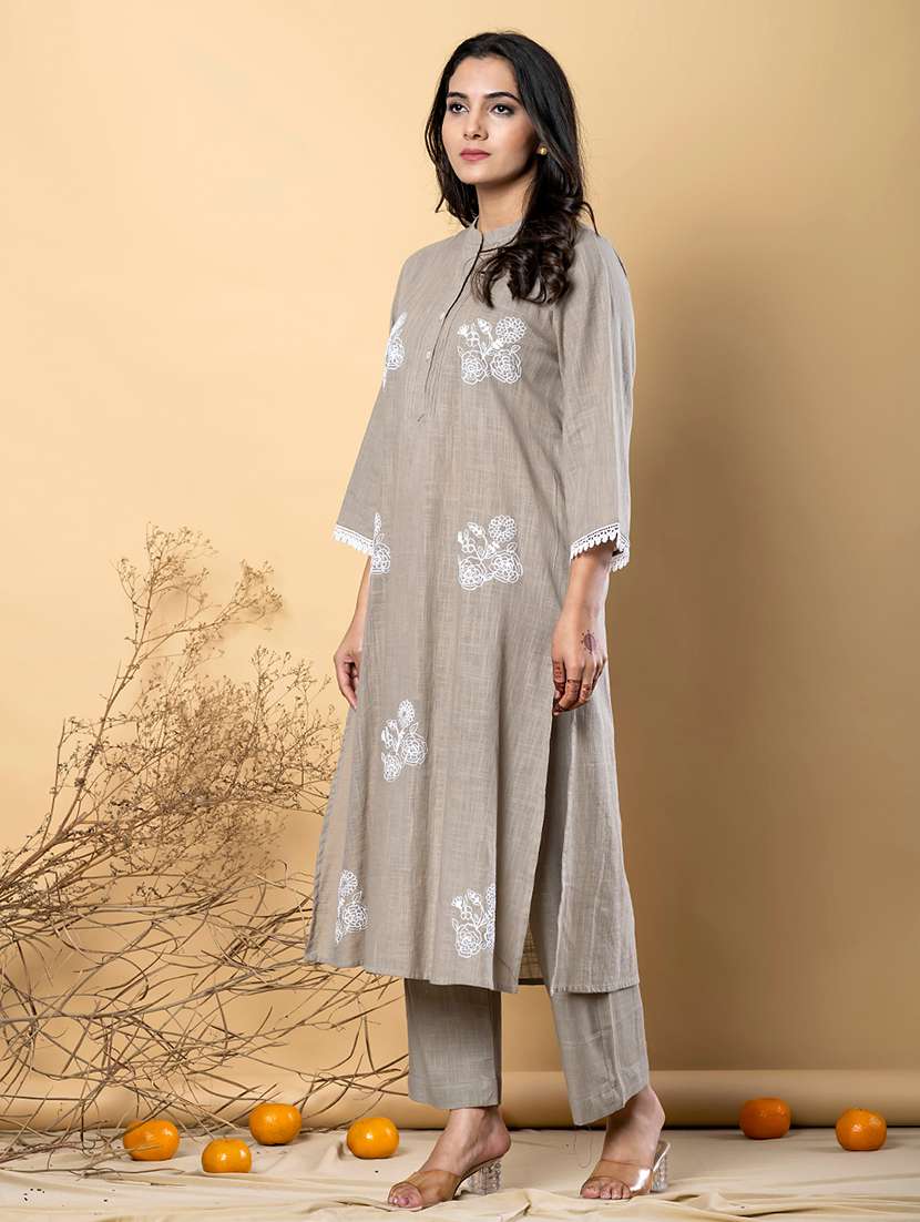 floralwomen three quarter sleeve kurta and pant with dupatta embellished kurta palazzo set with mandarin collar - 22058256 -  Standard Image - 1