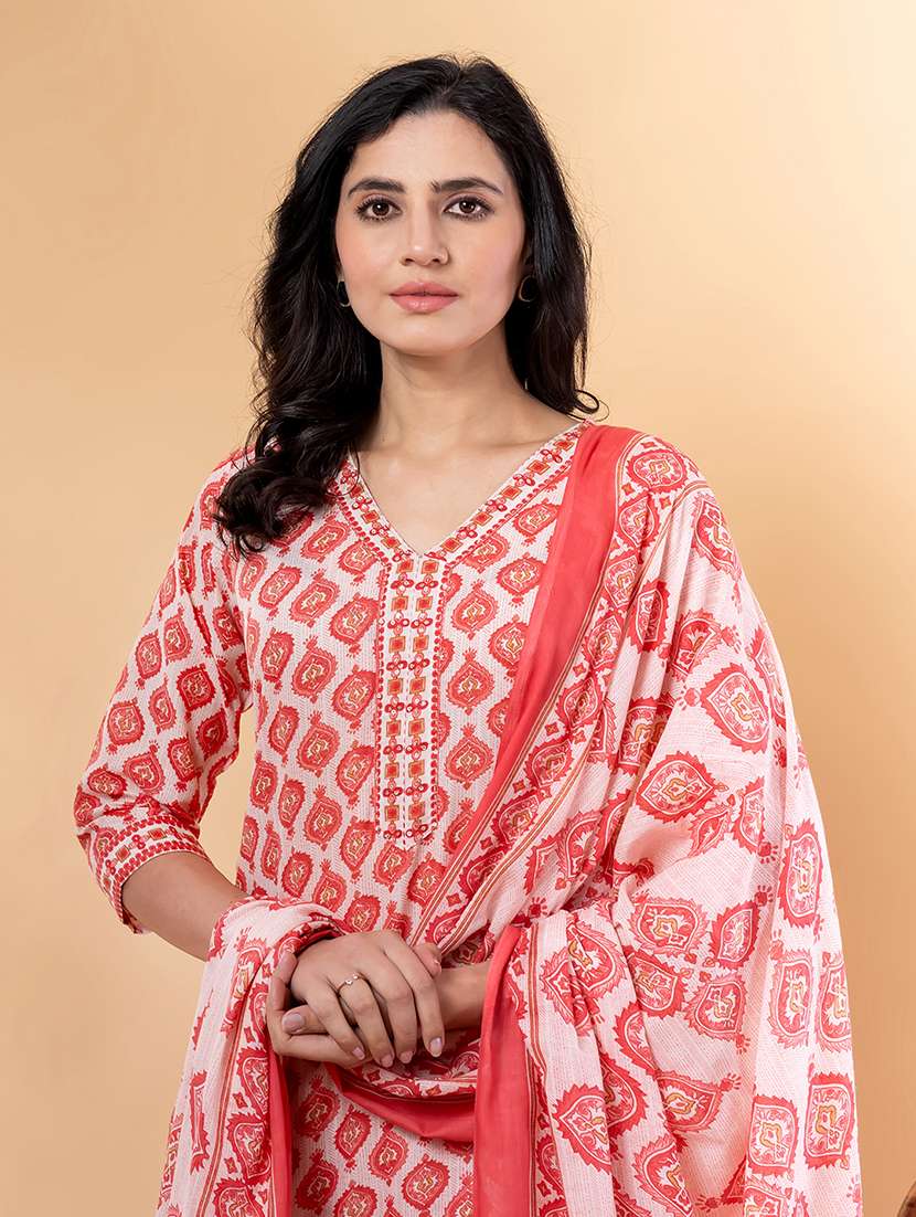 red cotton blend suit  set - 22058314 -  Standard Image - 4
