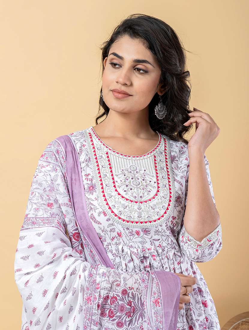 white cotton suit  set - 22058380 -  Standard Image - 4