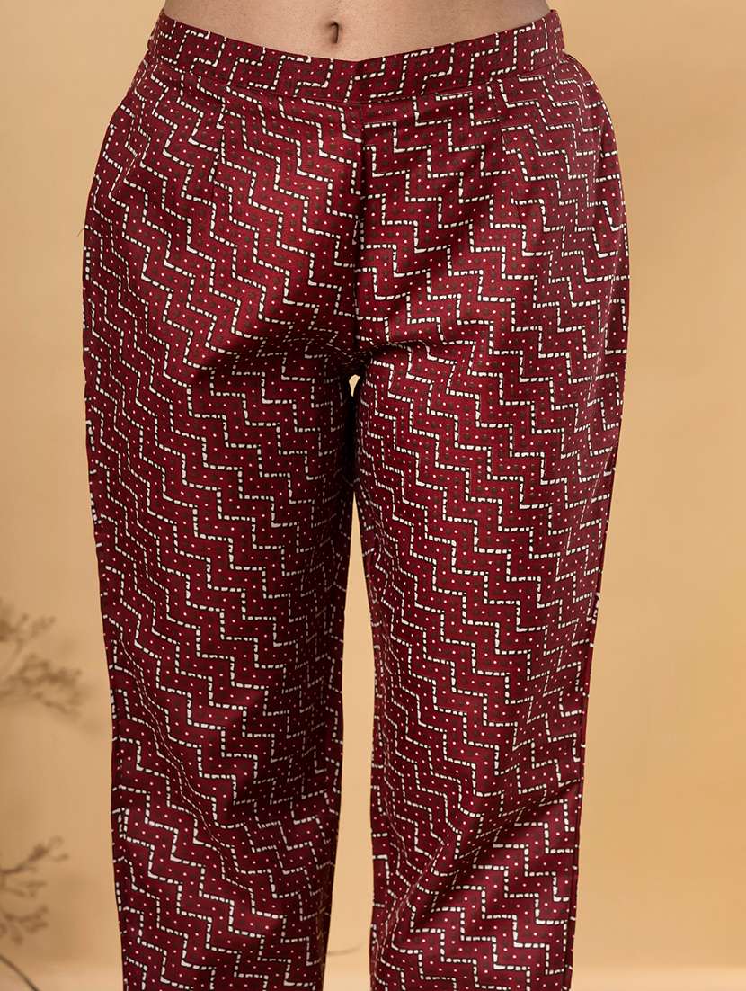 red cotton blend suit  set - 22058399 -  Standard Image - 4