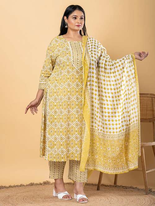 green cotton suit  set - 22058466 -  Standard Image - 0