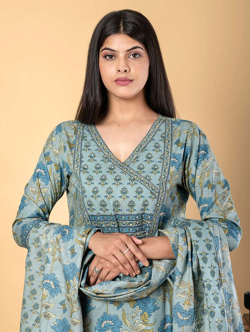 blue cotton suit  set - 22058533 -  Standard Image - 4