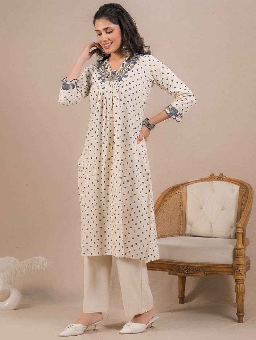 women three quarter sleeve kurta and pant set - 22058544 -  Standard Image - 1
