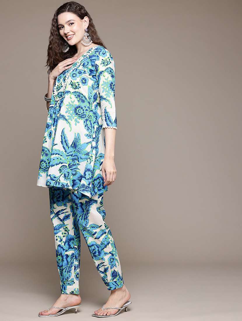 women printed three quarter sleeve ethnic co-ord set - 22058577 -  Standard Image - 1