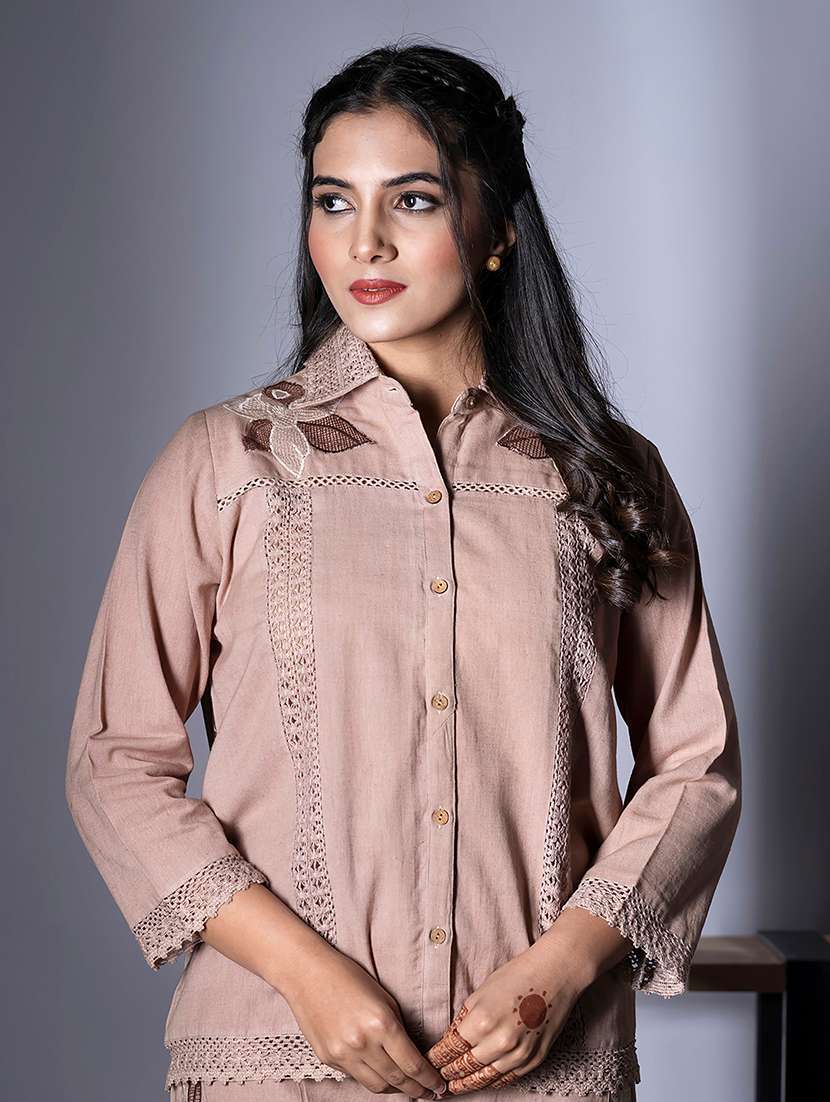 women three quarter sleeve regular fit ethnic co-ord set - 22058640 - Standard Image - 1