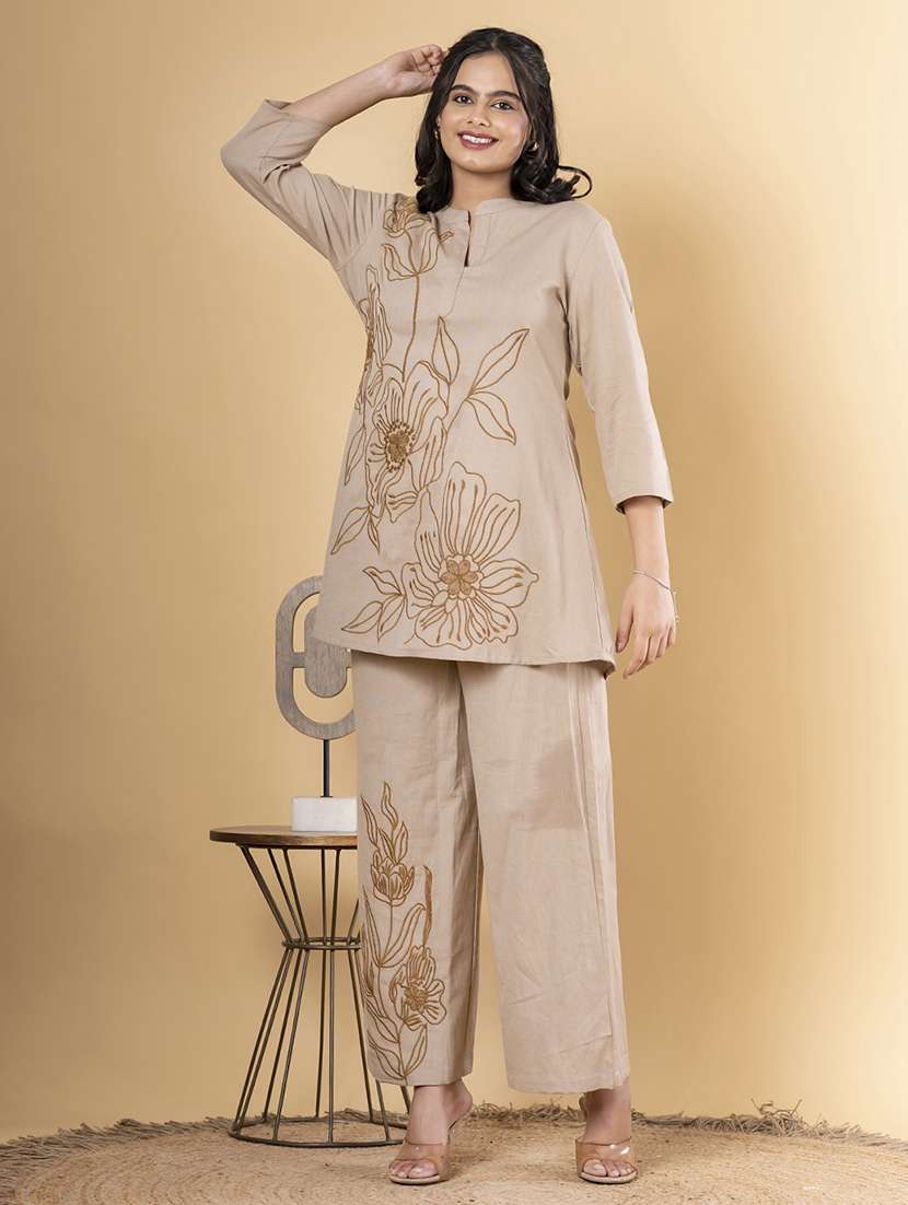 women three quarter sleeve regular fit ethnic co-ord set