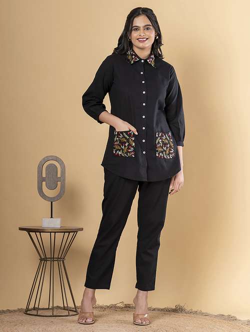 women three quarter sleeve regular fit ethnic co-ord set - 22058656 -  Standard Image - 0