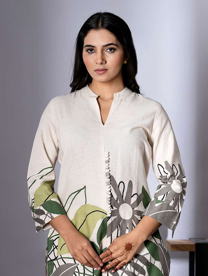 women three quarter sleeve regular fit ethnic co-ord set - 22058661 - Standard Image - 4