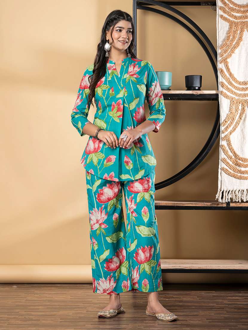 women three quarter sleeve regular fit ethnic co-ord set - 22058684 -  Standard Image - 1