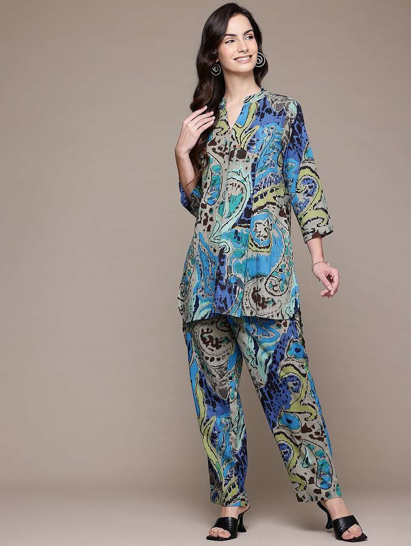 green cotton coord set - 22058694 - Standard Image - 1