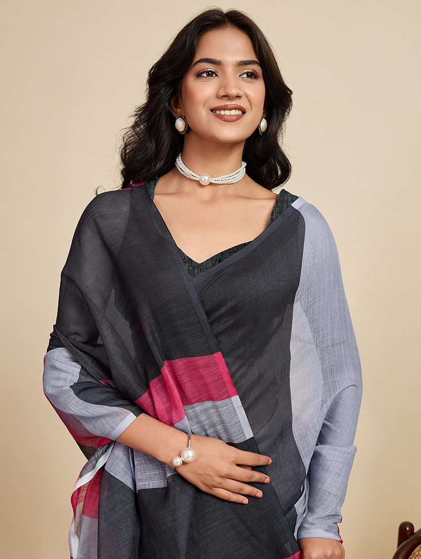 women printed casual wear saree with blouse - 22058787 -  Standard Image - 4