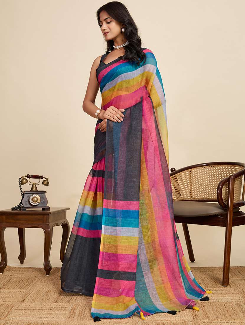 women printed casual wear saree with blouse - 22058791 -  Standard Image - 1